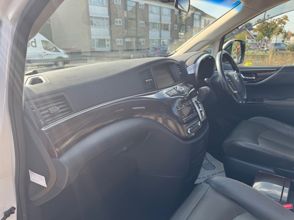 Used Nissan Elgrand 2025 for sale - 76664639: Photo 17