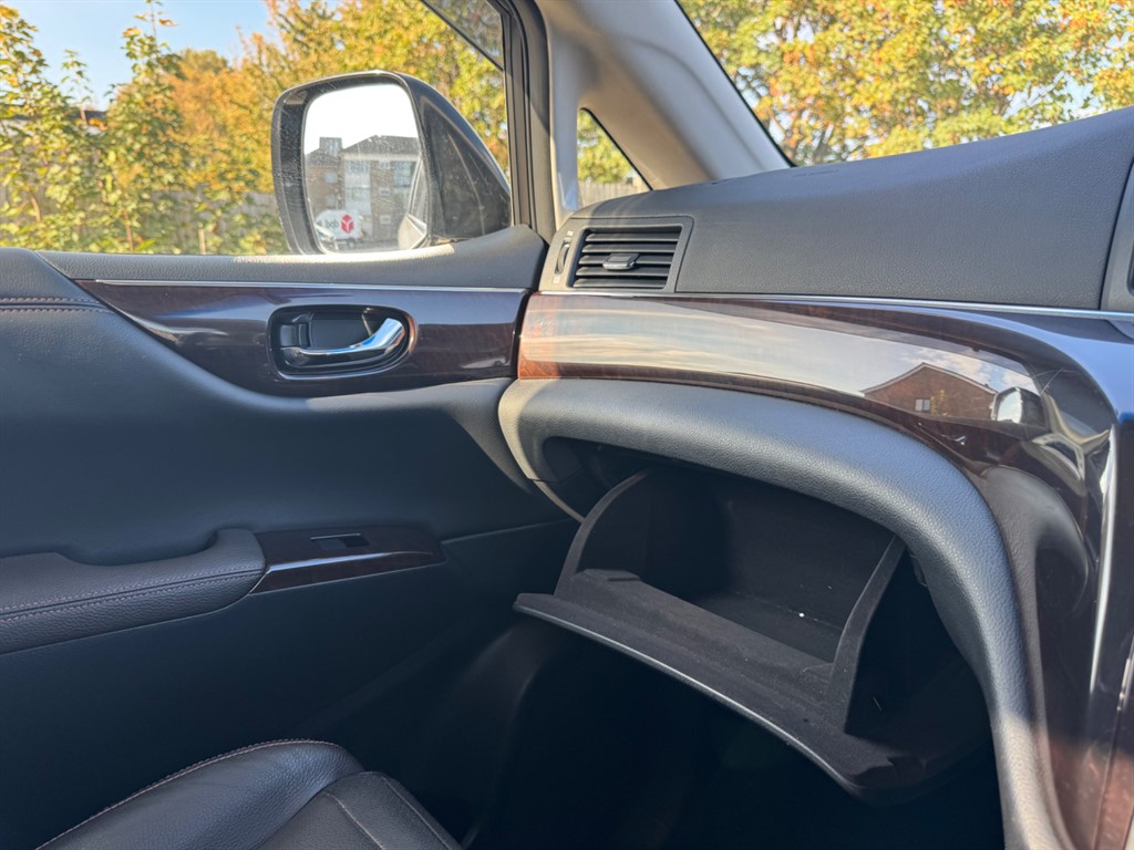 Used Nissan Elgrand 2025 for sale - 76664639: Photo 21