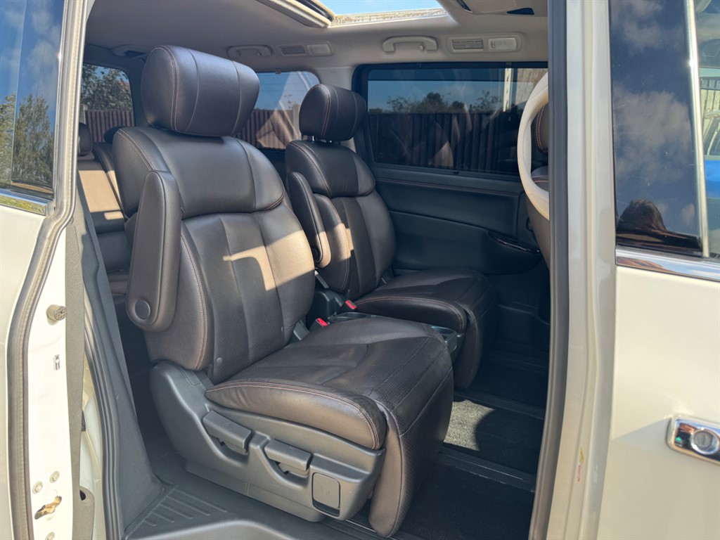 Used Nissan Elgrand 2025 for sale - 76664639: Photo 43