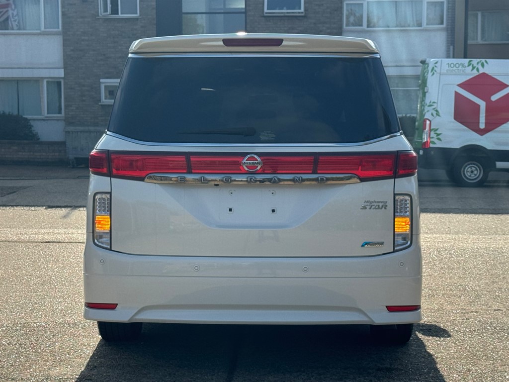 Used Nissan Elgrand 2025 for sale - 76664639: Photo 5