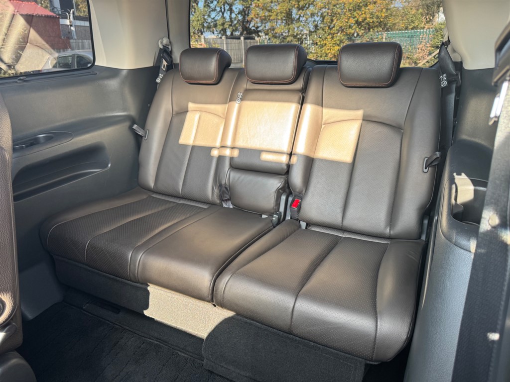 Used Nissan Elgrand 2025 for sale - 76664639: Photo 53