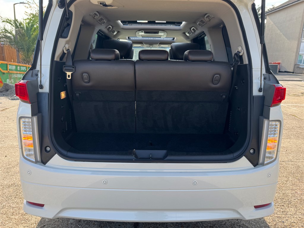 Used Nissan Elgrand 2025 for sale - 76664639: Photo 57