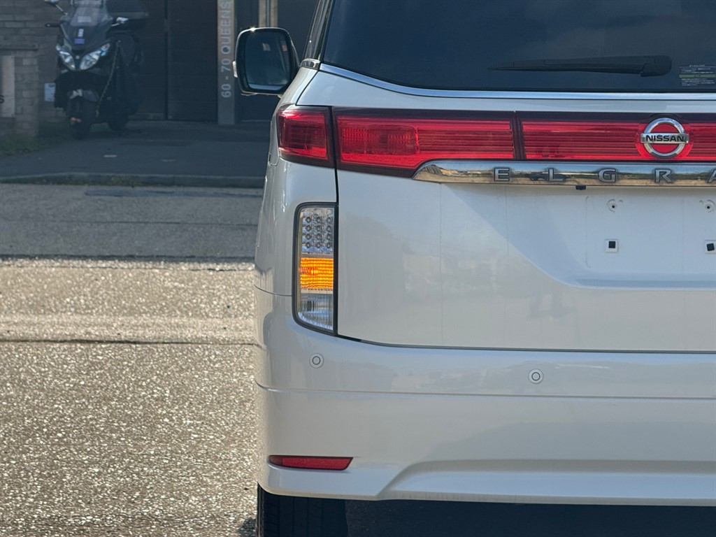 Used Nissan Elgrand 2025 for sale - 76664639: Photo 62