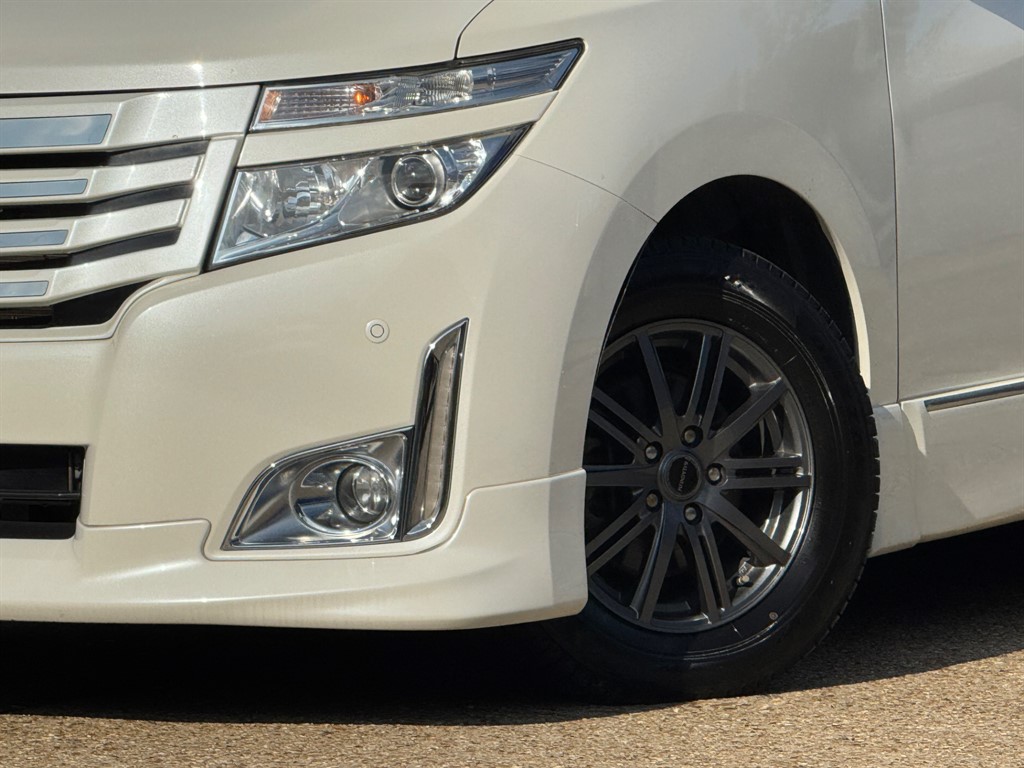 Used Nissan Elgrand 2025 for sale - 76664639: Photo 65