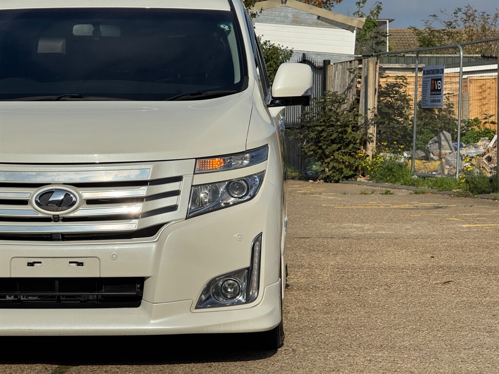 Used Nissan Elgrand 2025 for sale - 76664639: Photo 70