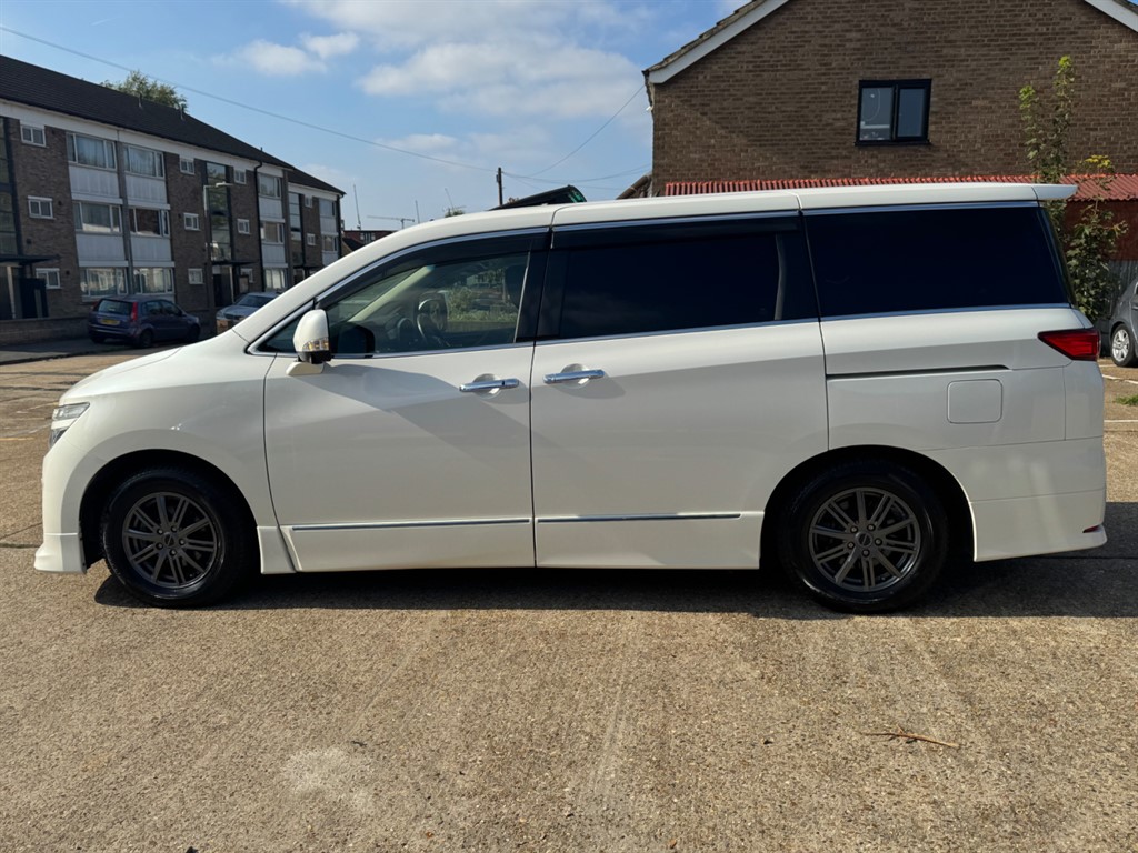 Used Nissan Elgrand 2025 for sale - 76664639: Photo 8