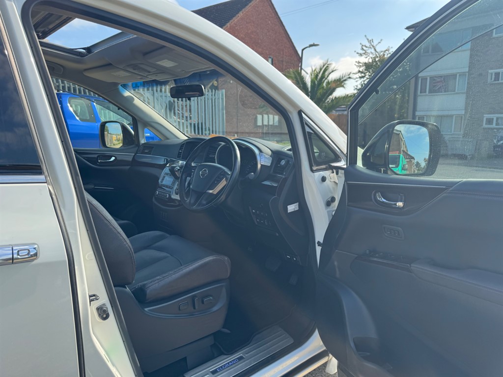 Used Nissan Elgrand 2025 for sale - 76664639: Photo 9