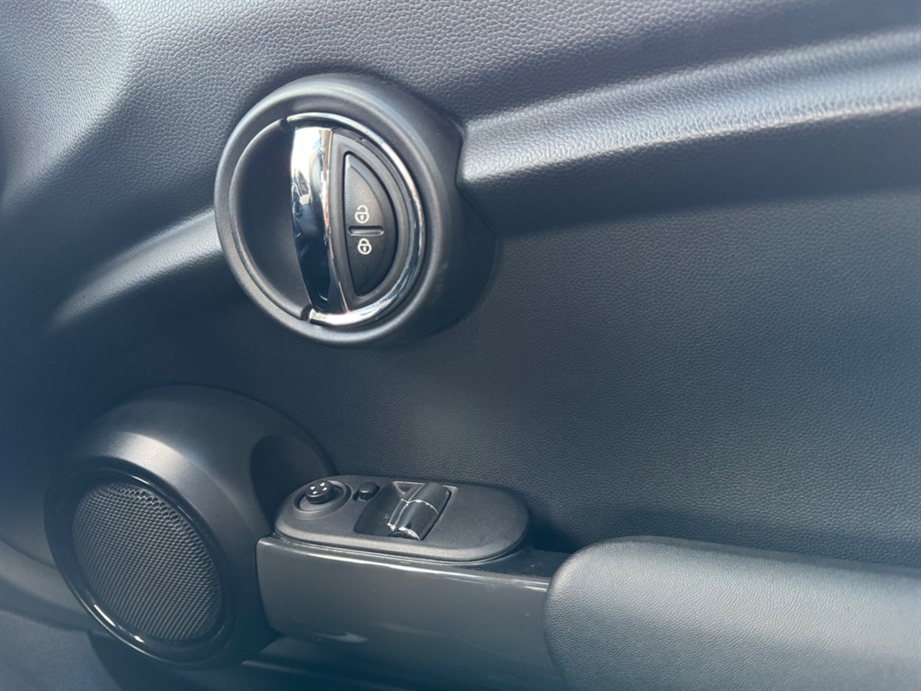 Used MINI Hatch 2015 for sale - 77381281: Photo 39