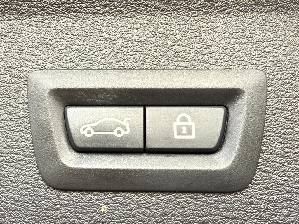 Used BMW X1 2016 for sale - 76392553: Photo 9