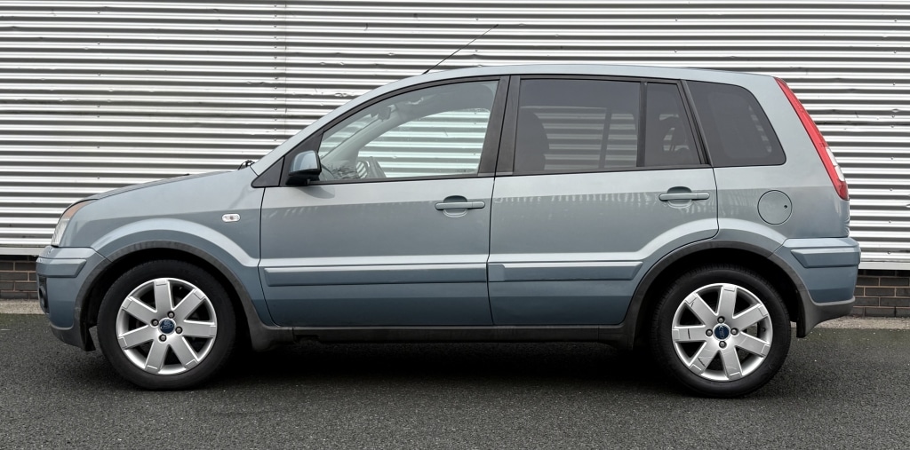 Used Ford Fusion 2009 for sale - 77400143: Photo 4