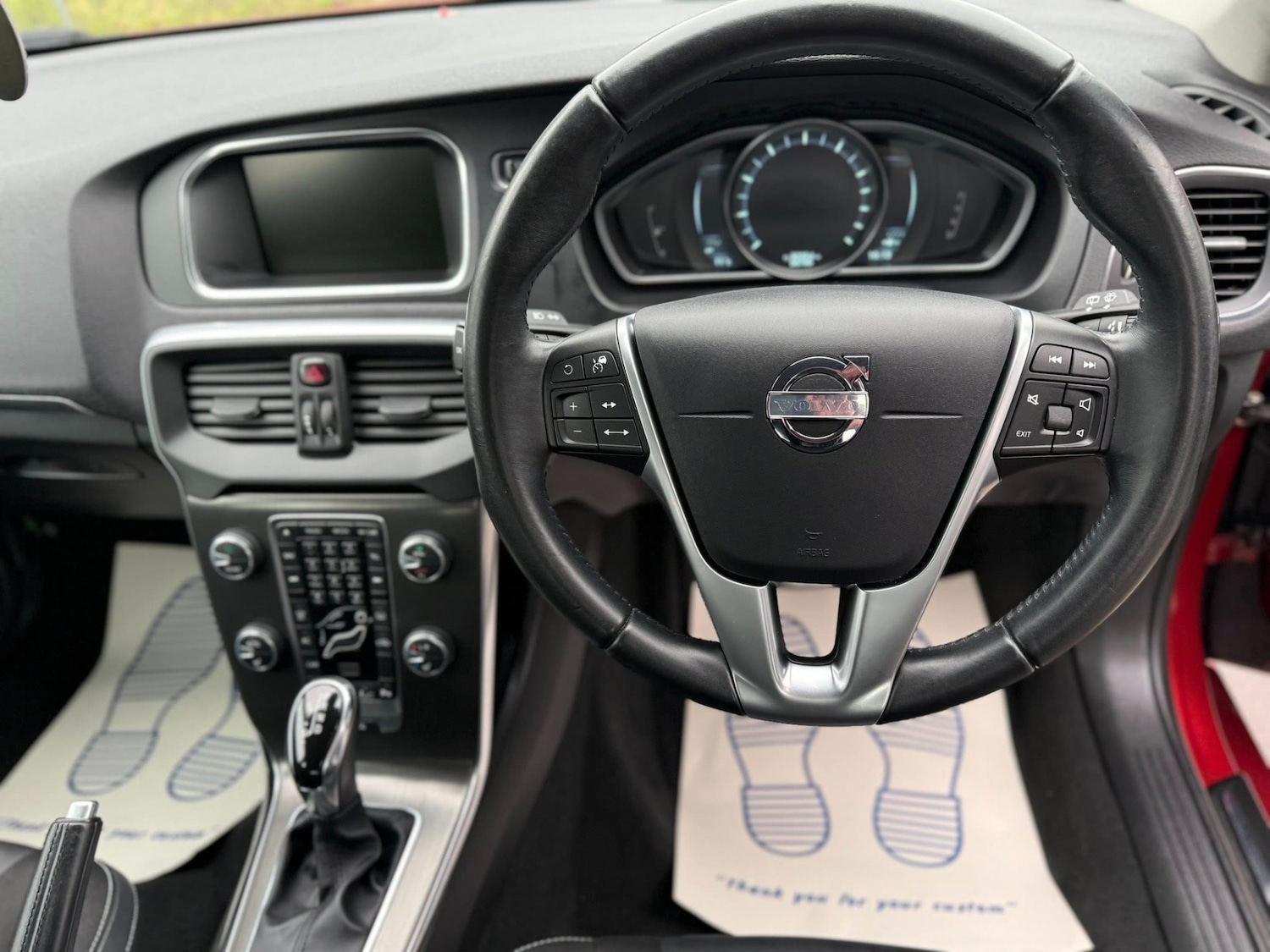 Used Volvo V40 2024 for sale - 78131760: Photo 16