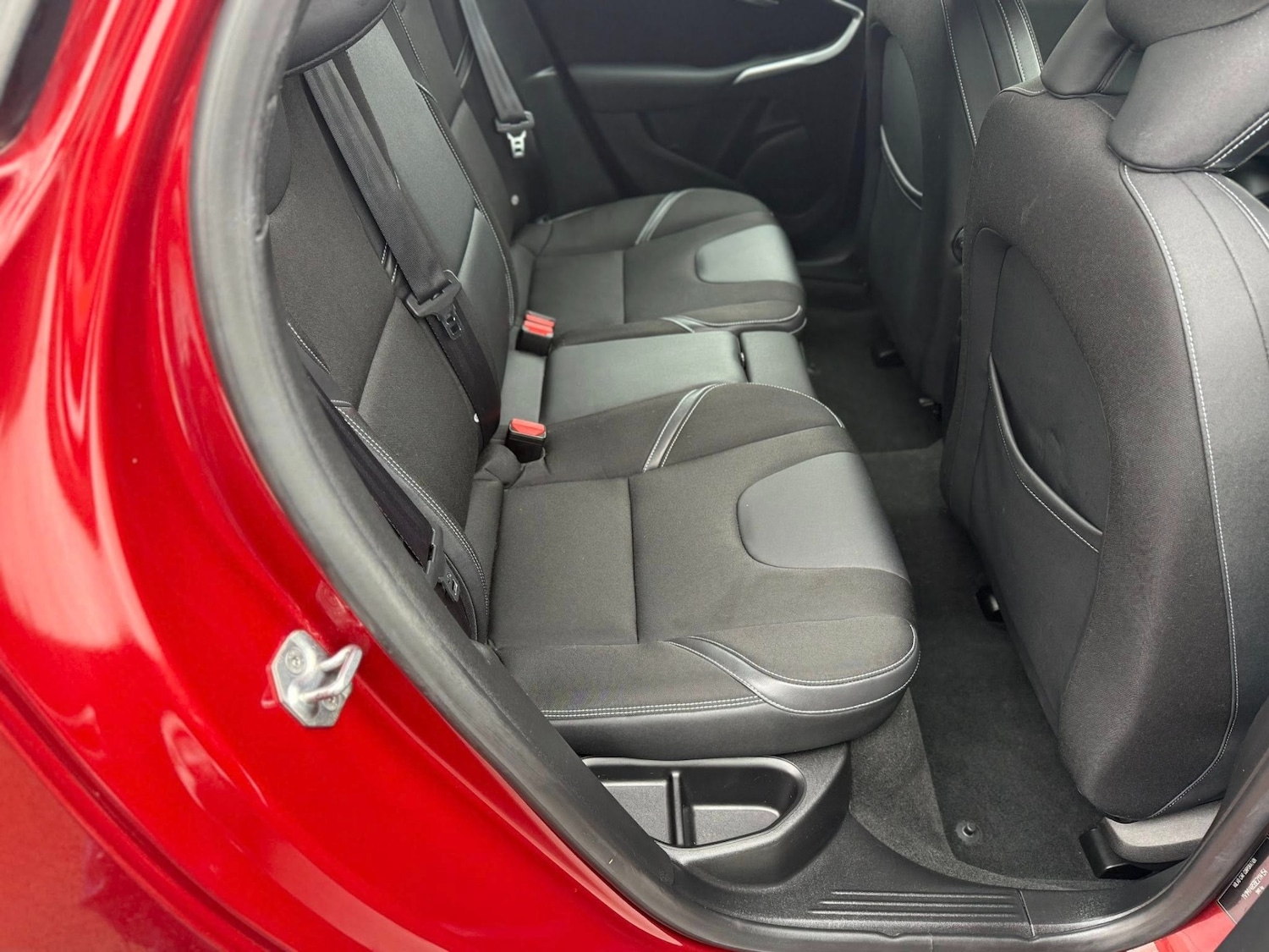 Used Volvo V40 2024 for sale - 78131760: Photo 17