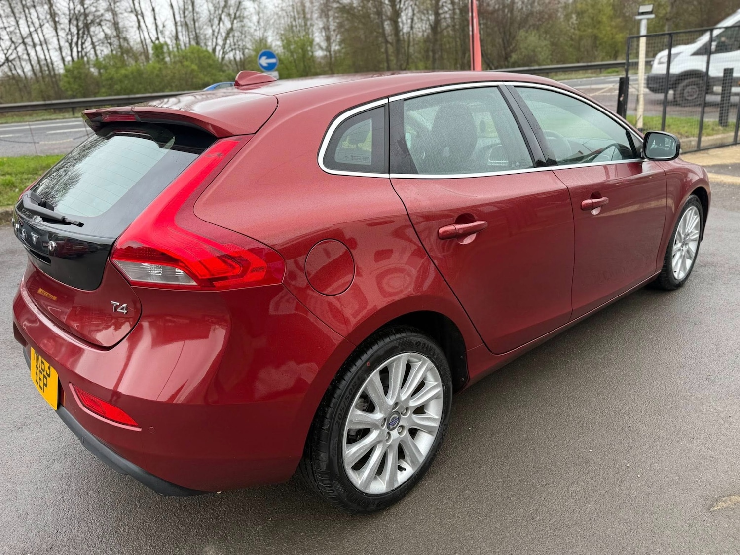 Used Volvo V40 2024 for sale - 78131760: Photo 6