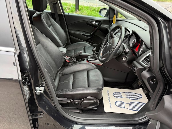 Used Vauxhall Astra 2014 for sale - 76243378: Photo 11