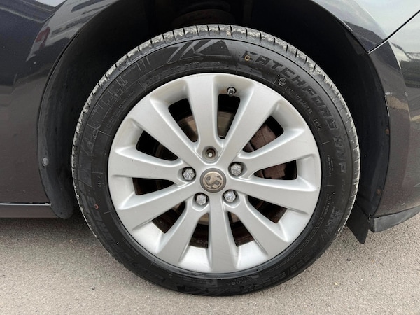 Used Vauxhall Astra 2014 for sale - 76243378: Photo 9