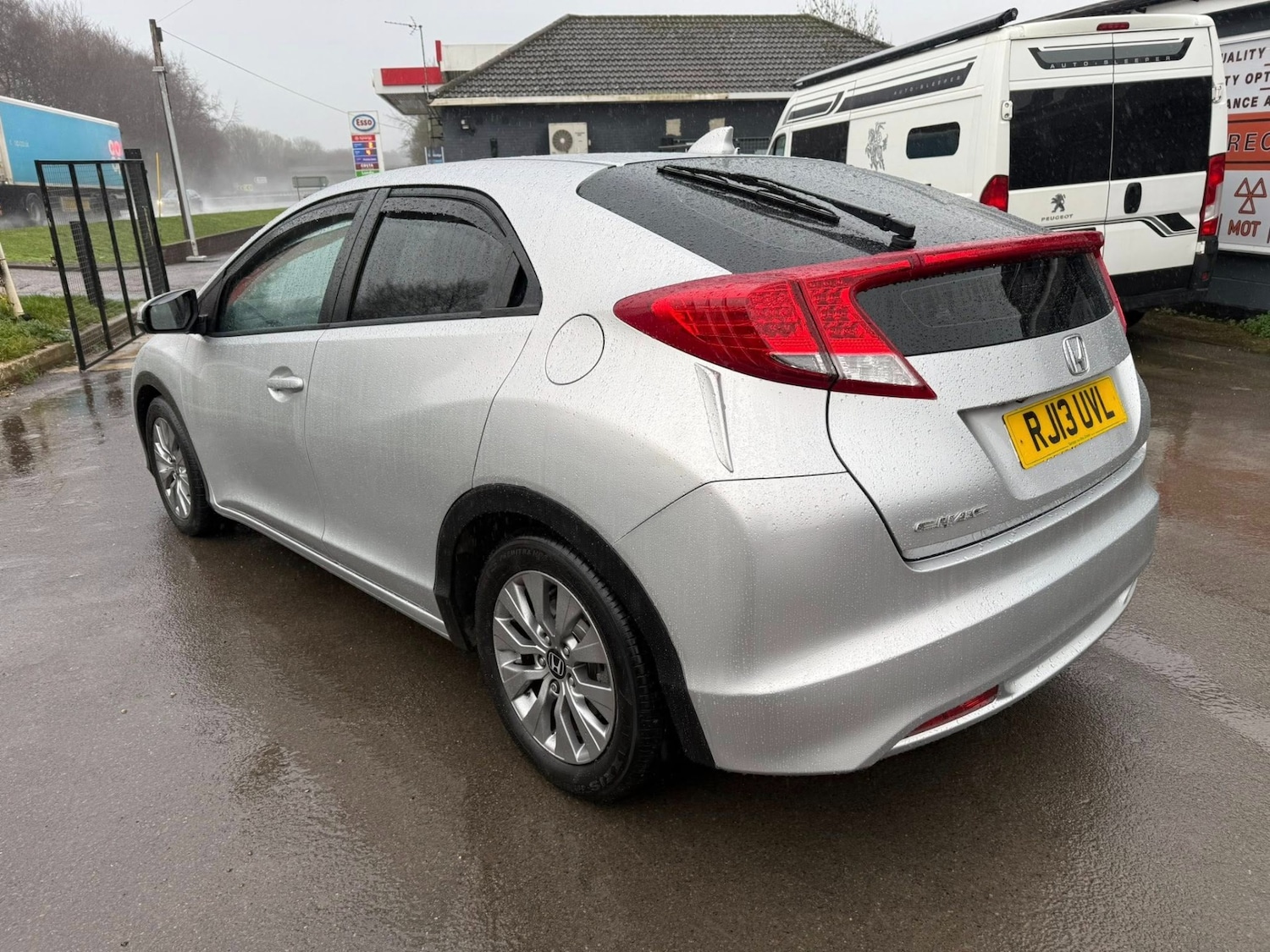 Used Honda Civic 2013 for sale - 77445979: Photo 3