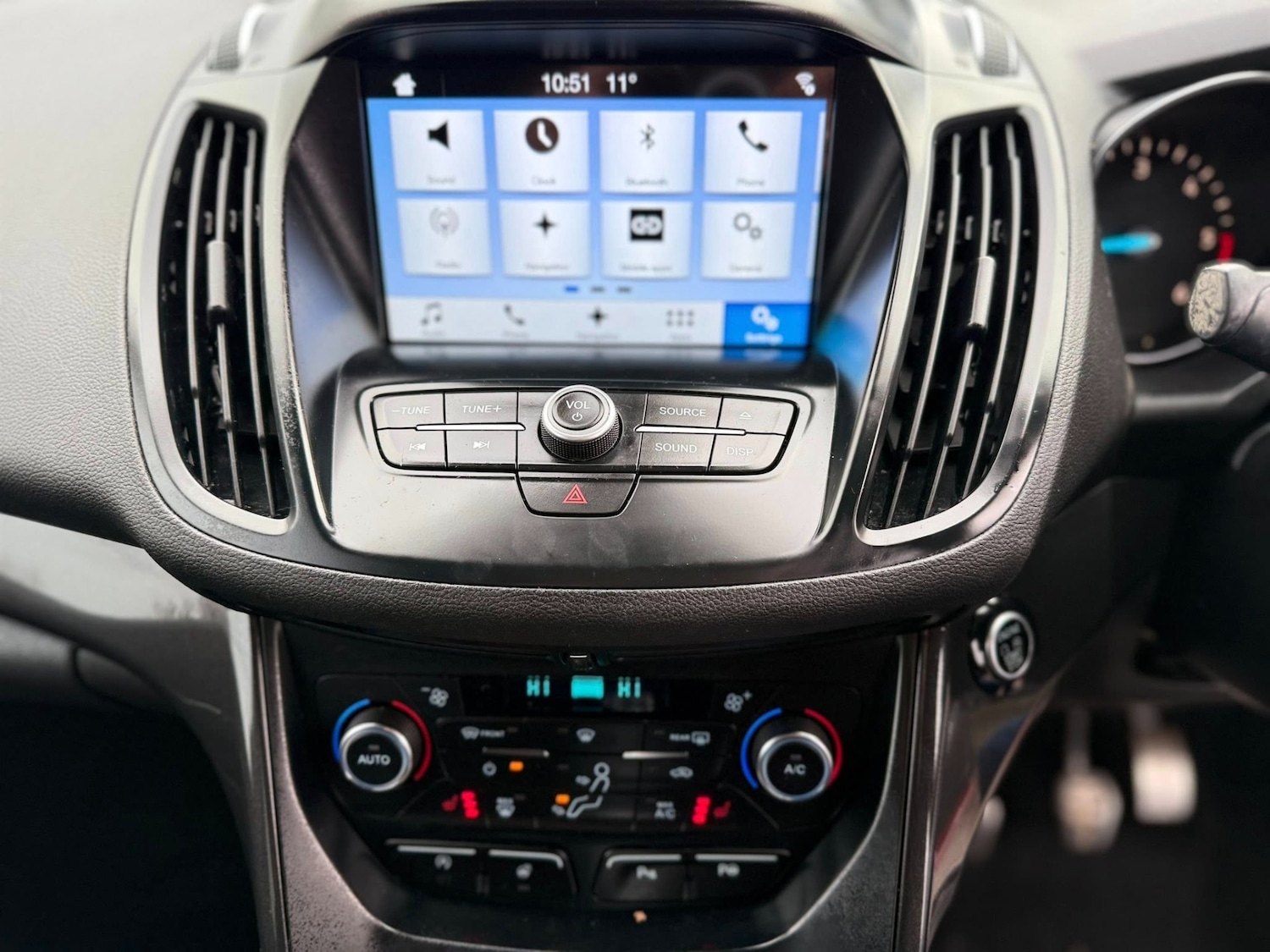 Used Ford Kuga 2017 for sale - 76918744: Photo 17