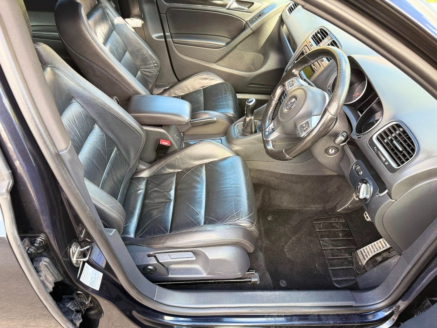 Used Volkswagen Golf 2009 for sale - 76518032: Photo 14