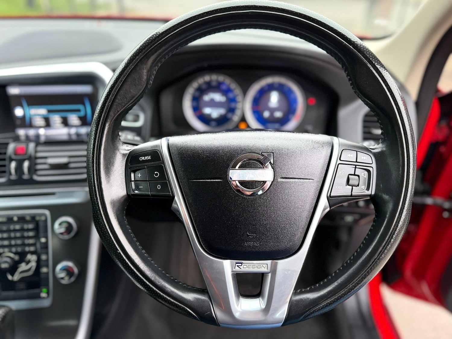 Used Volvo XC60 2011 for sale - 77034549: Photo 16