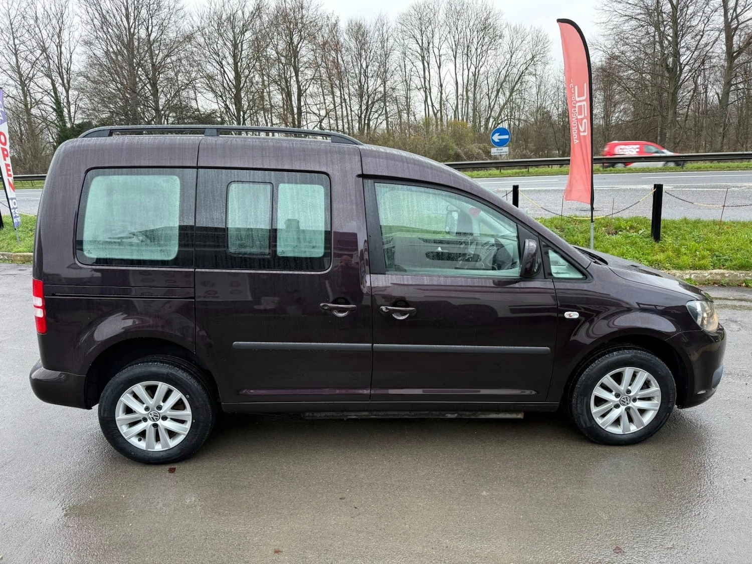 Used Volkswagen Caddy Life 2012 for sale - 76918413: Photo 7