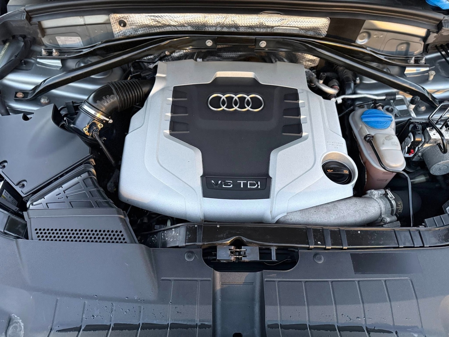 Used Audi Q5 2011 for sale - 77921460: Photo 25