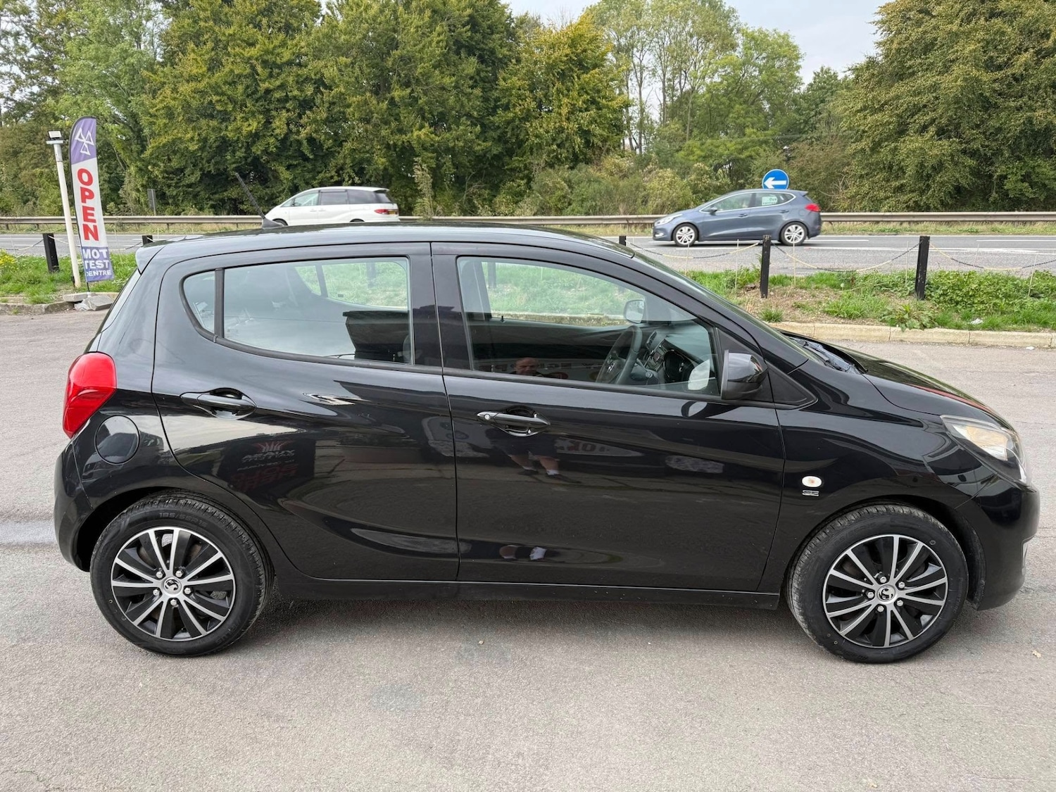 Used Vauxhall Viva 2016 for sale - 76089658: Photo 6