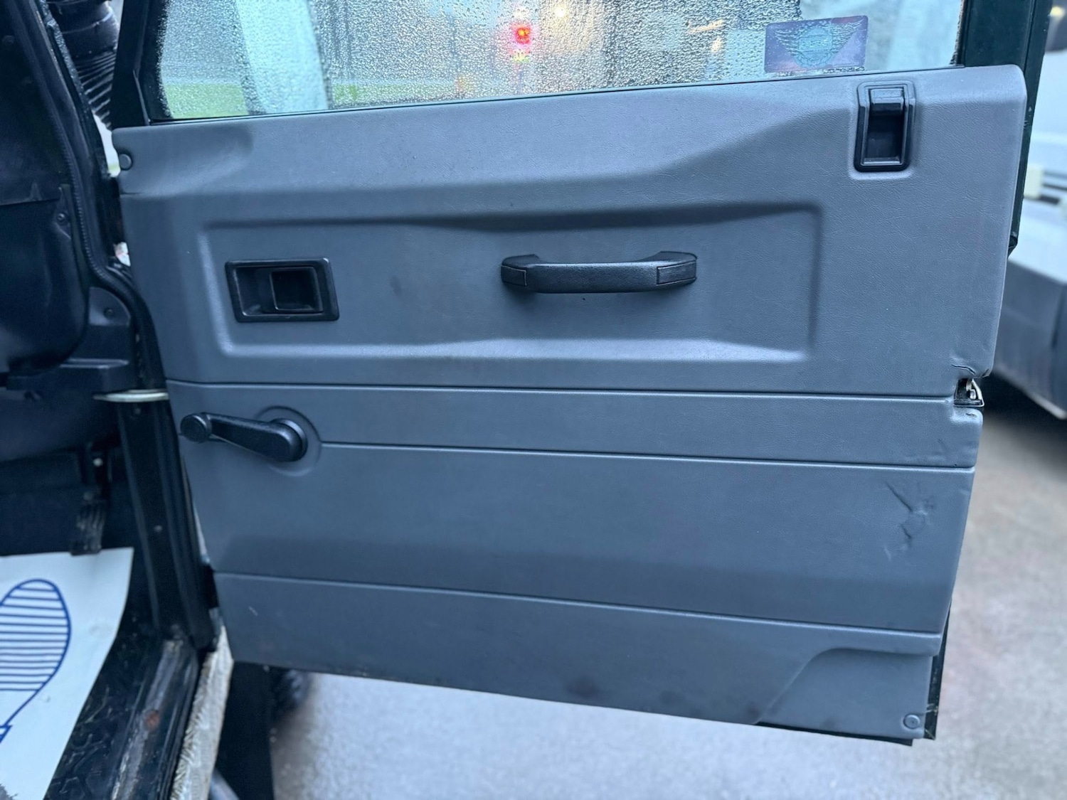 Used Land Rover Defender 110 1997 for sale - 77473265: Photo 10