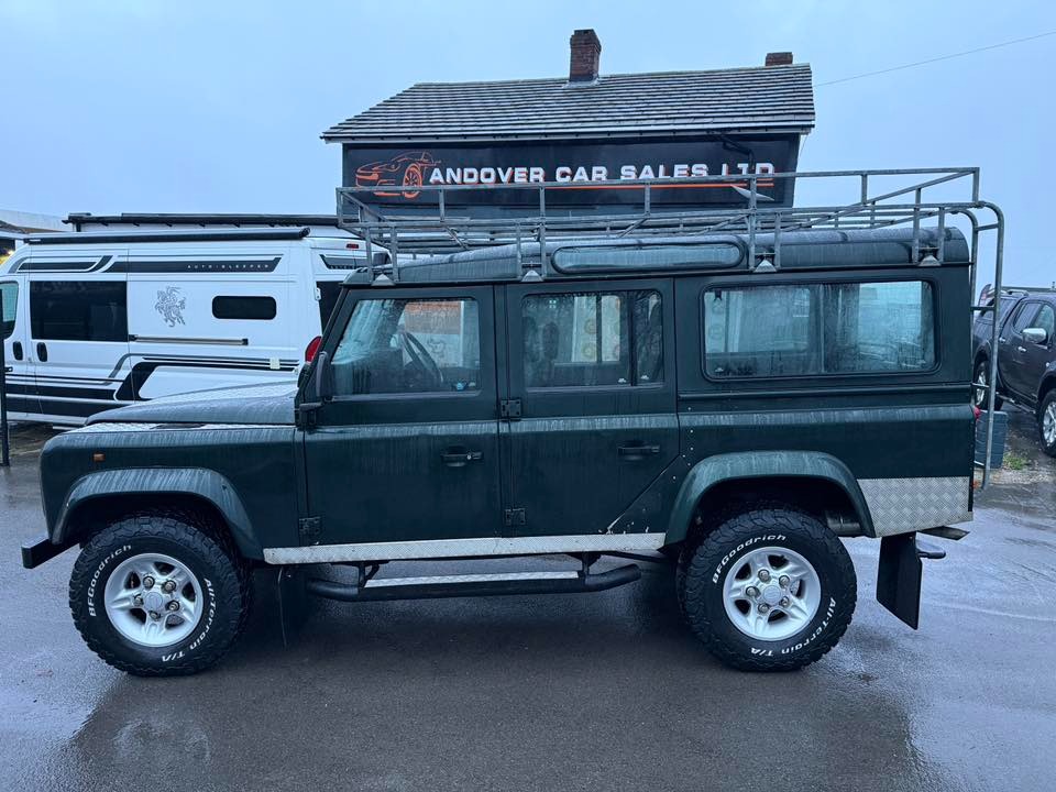 Used Land Rover Defender 110 1997 for sale - 77473265: Photo 2