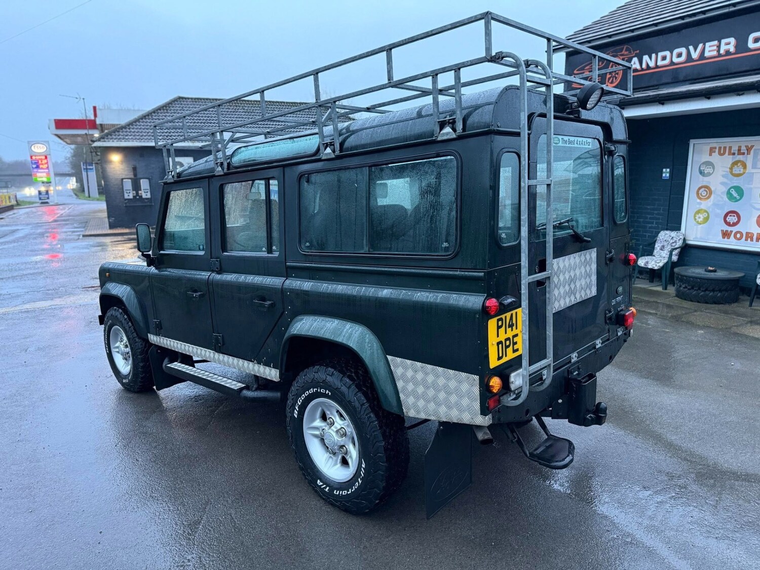 Used Land Rover Defender 110 1997 for sale - 77473265: Photo 3