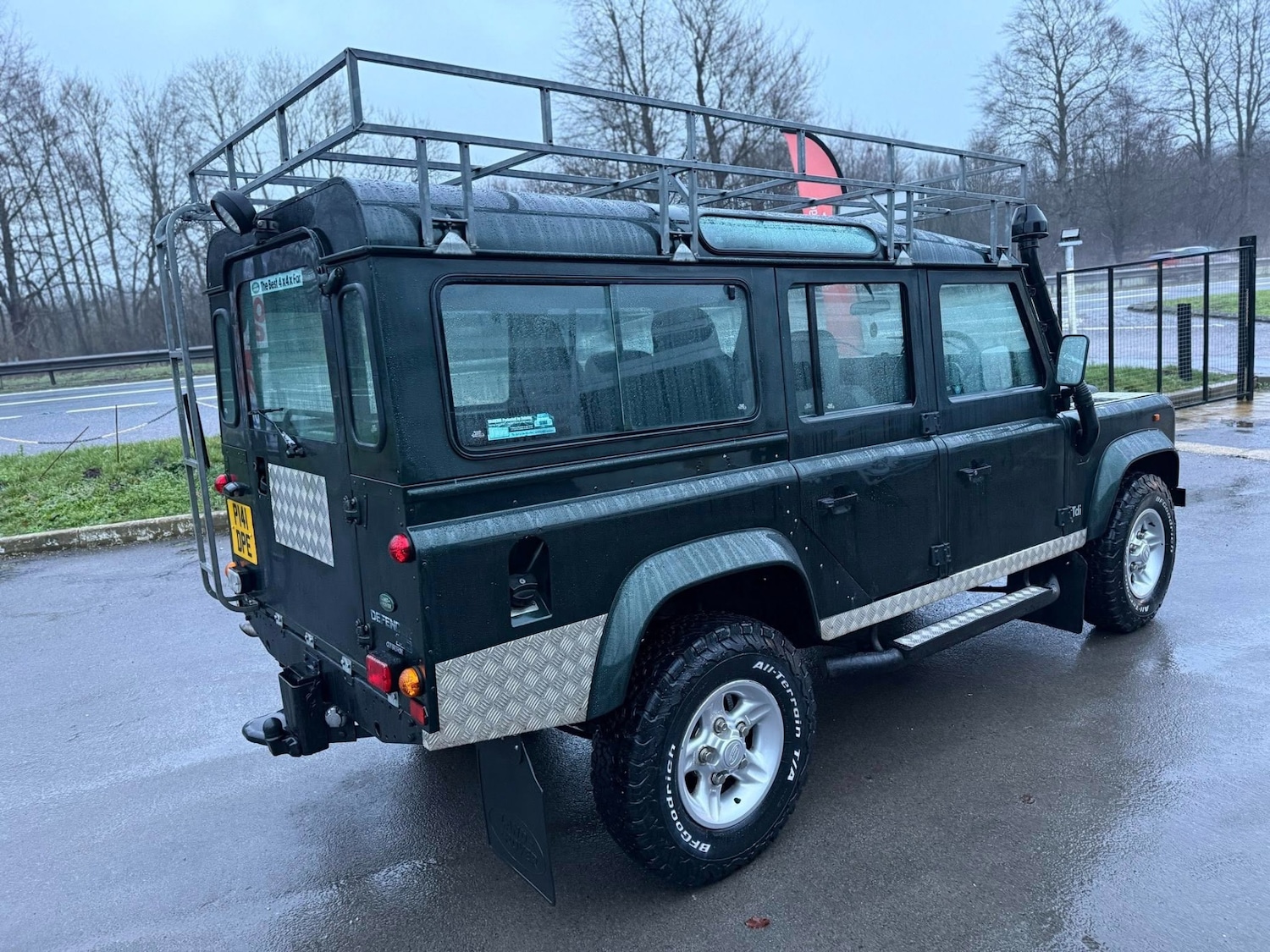 Used Land Rover Defender 110 1997 for sale - 77473265: Photo 5