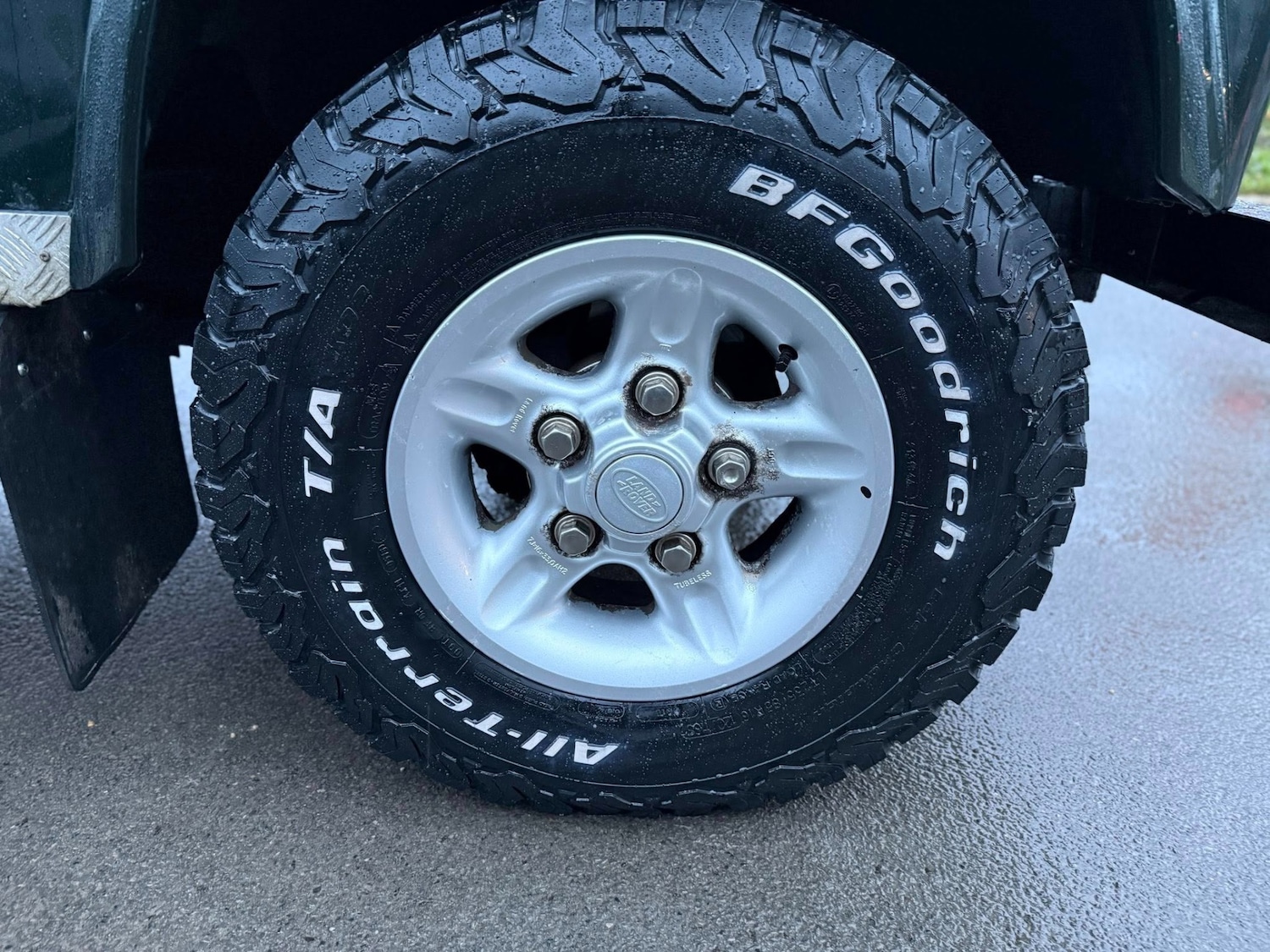 Used Land Rover Defender 110 1997 for sale - 77473265: Photo 9