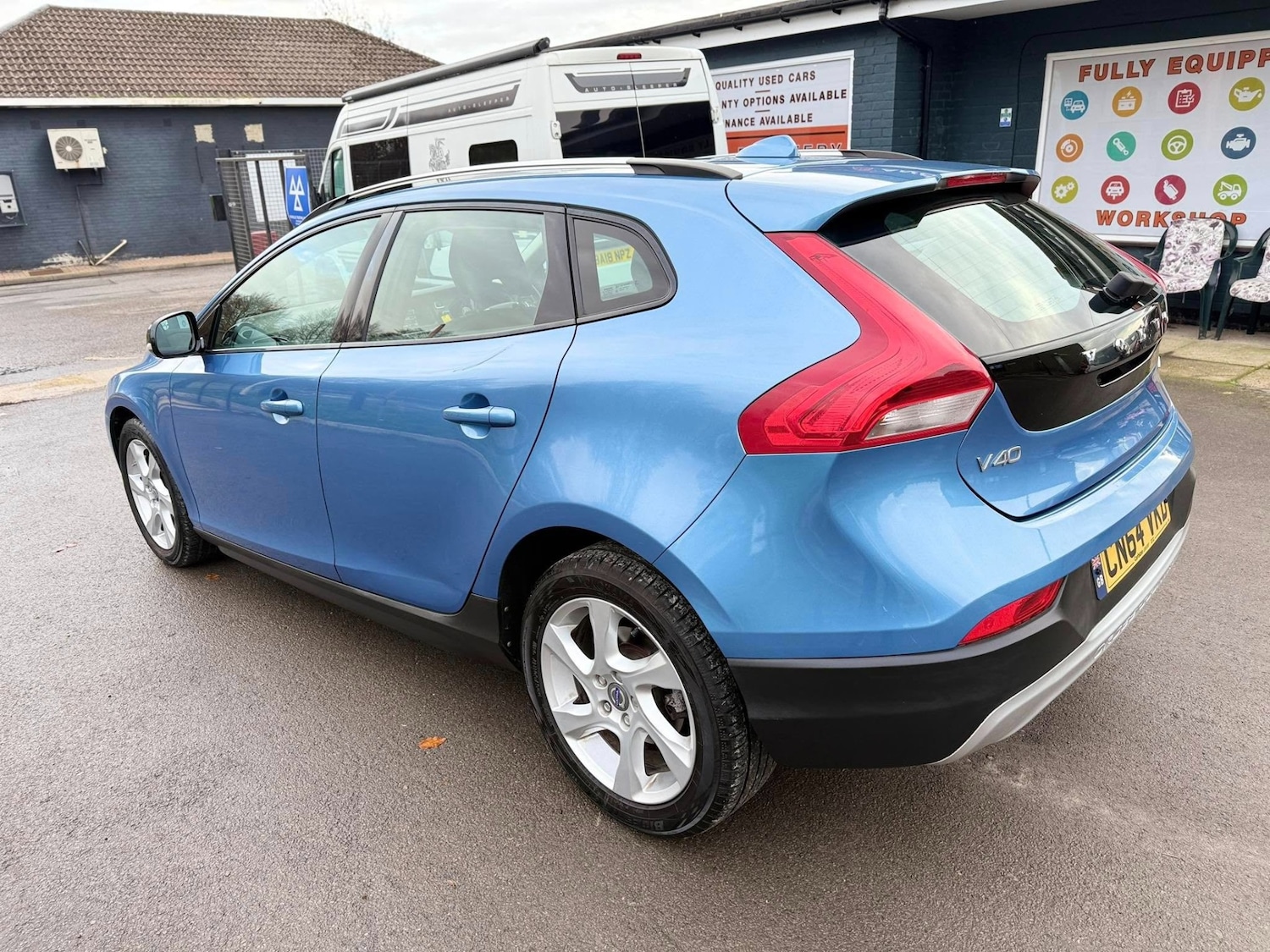 Used Volvo V40 2014 for sale - 76614708: Photo 3