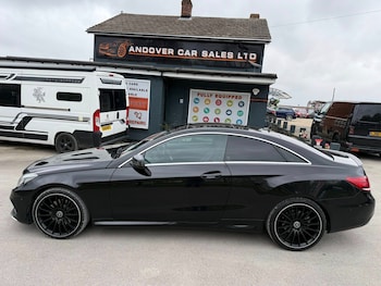 Used Mercedes-Benz E Class 2015 for sale - 78238093: Photo