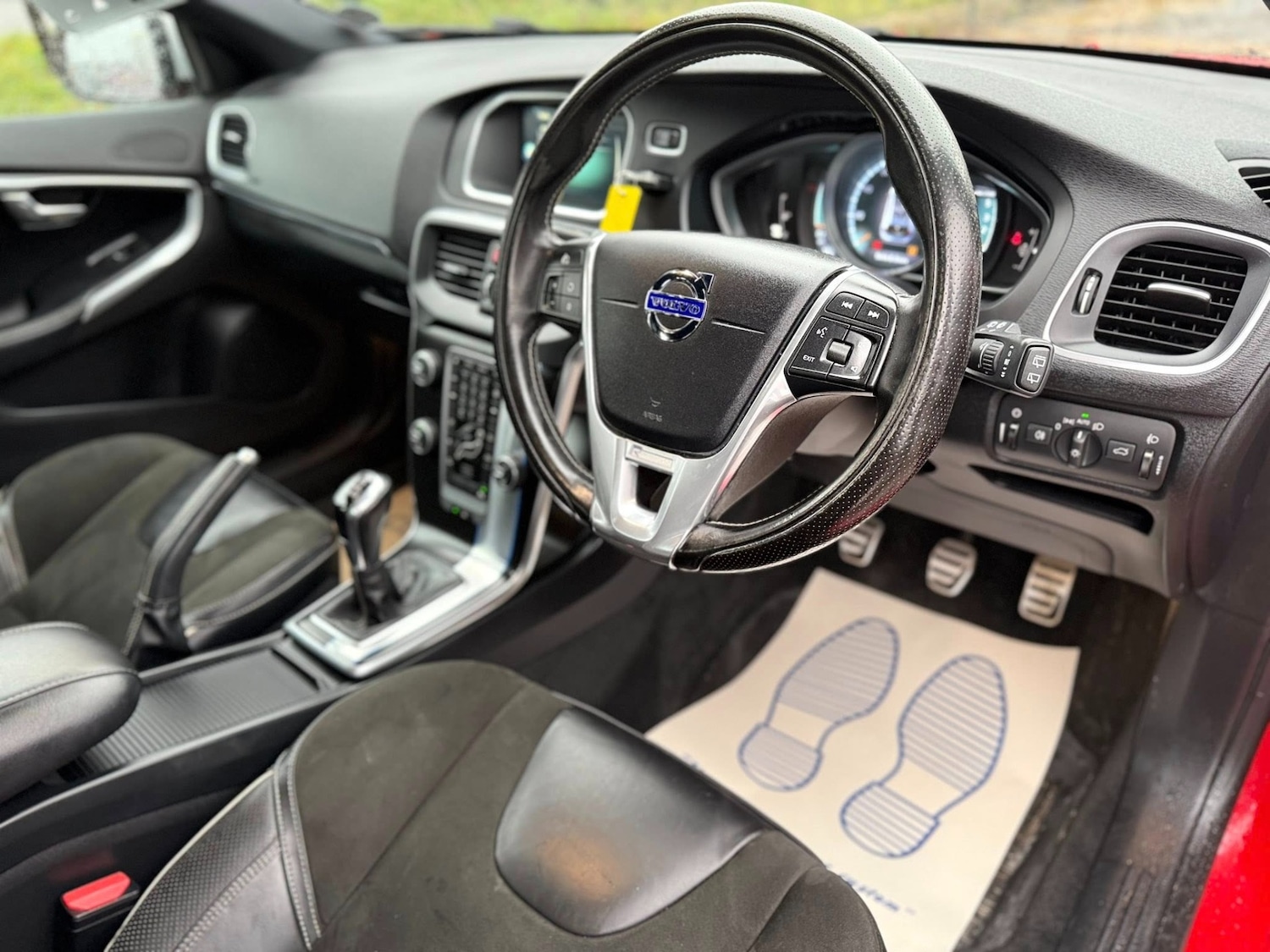 Used Volvo V40 2016 for sale - 77179769: Photo 15