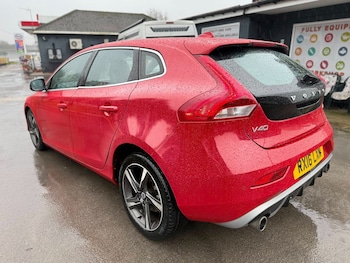 Used Volvo V40 2016 for sale - 77179769: Photo