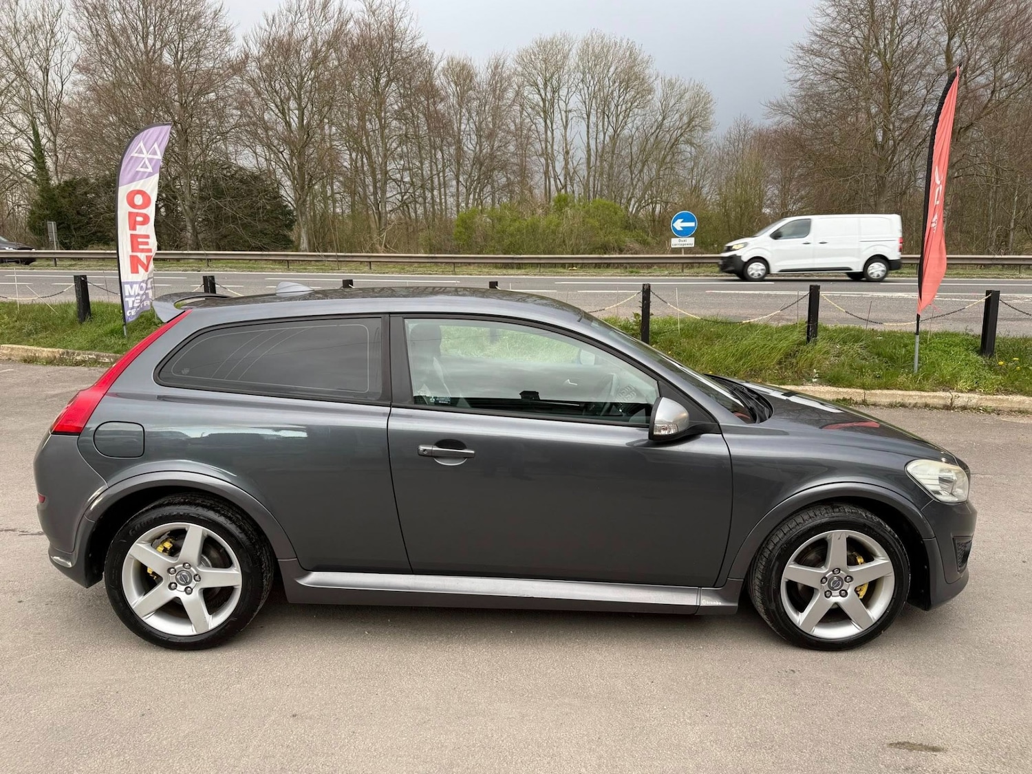 Used Volvo C30 2011 for sale - 78022904: Photo 7