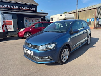 Used Volkswagen Polo 2015 for sale - 79227987: Photo