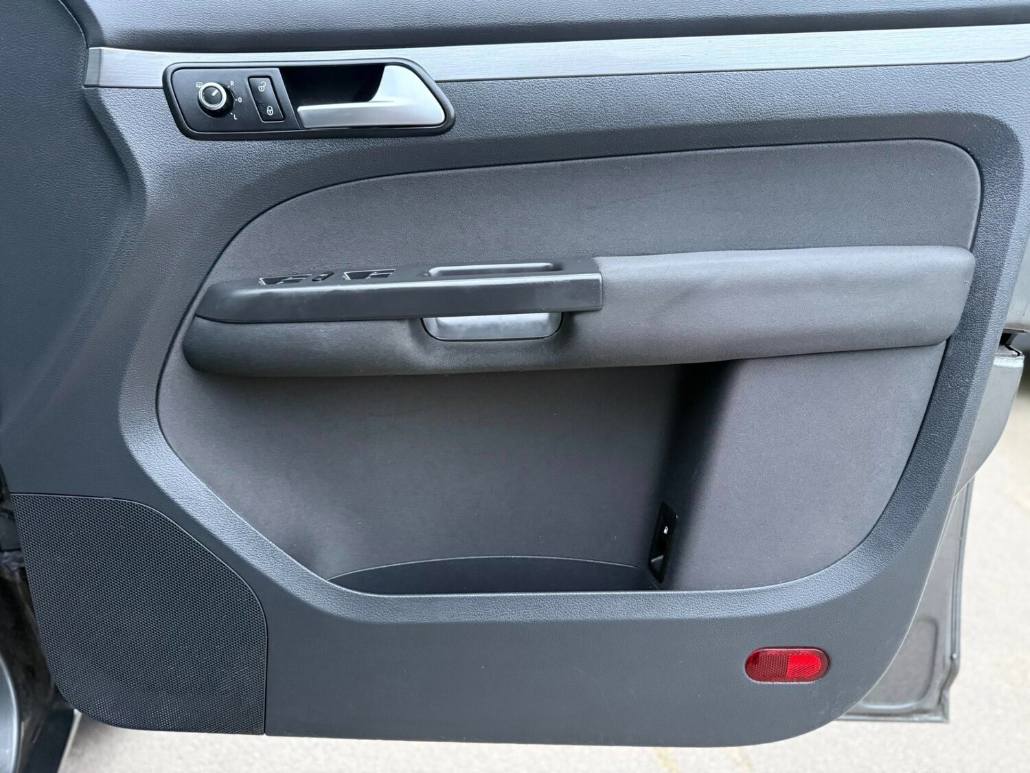 Used Volkswagen Touran 2015 for sale - 77742967: Photo 10