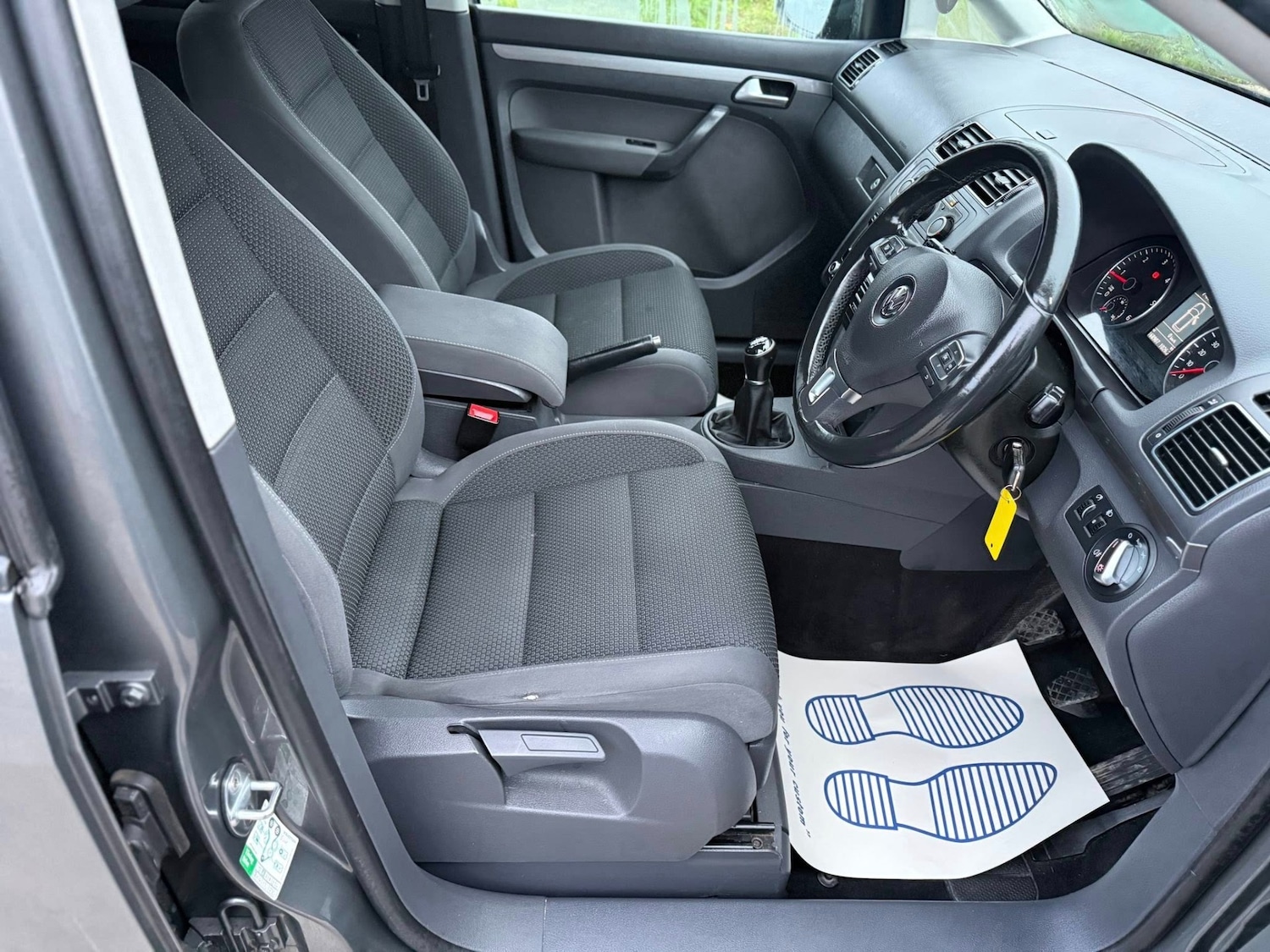 Used Volkswagen Touran 2015 for sale - 77742967: Photo 11