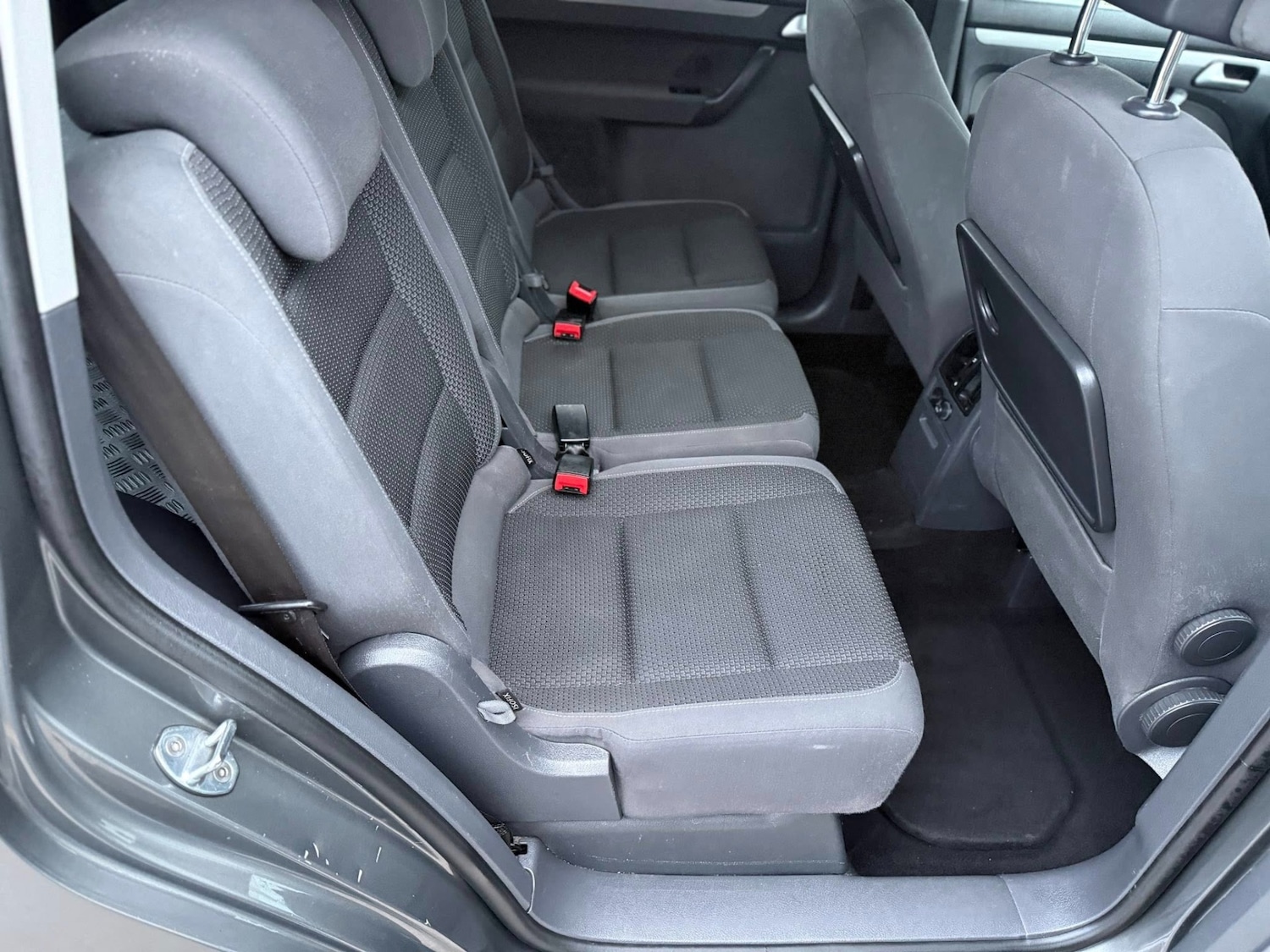 Used Volkswagen Touran 2015 for sale - 77742967: Photo 14