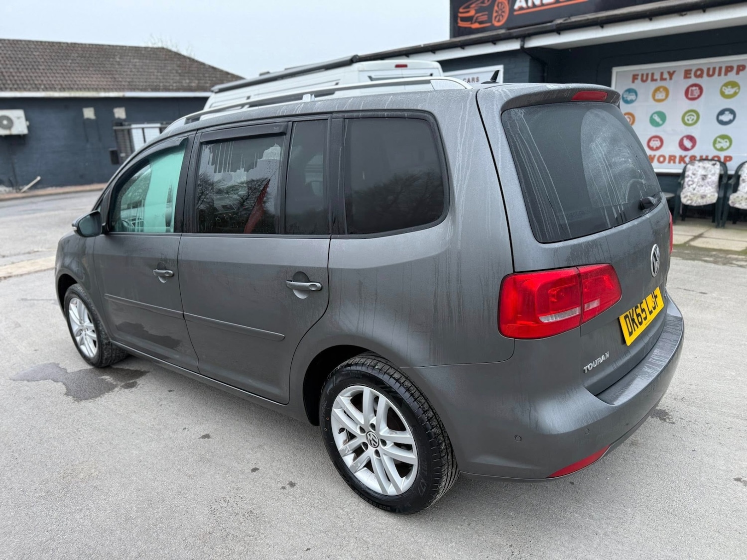 Used Volkswagen Touran 2015 for sale - 77742967: Photo 3