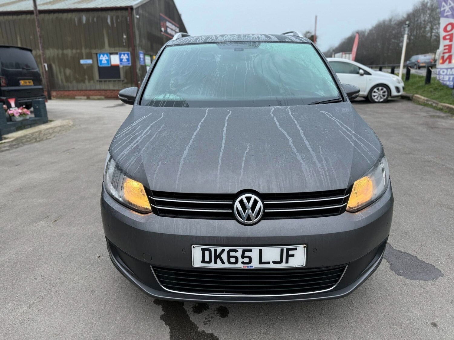 Used Volkswagen Touran 2015 for sale - 77742967: Photo 8