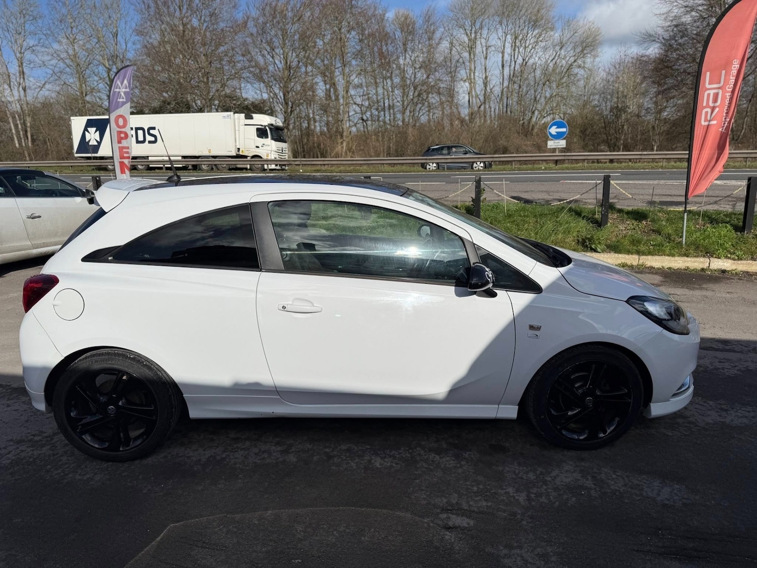 Used Vauxhall Corsa 2015 for sale - 77567740: Photo 7