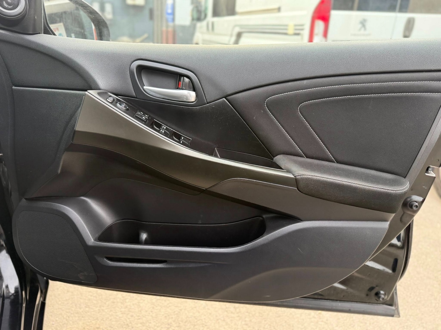 Used Honda Civic 2016 for sale - 77983530: Photo 13