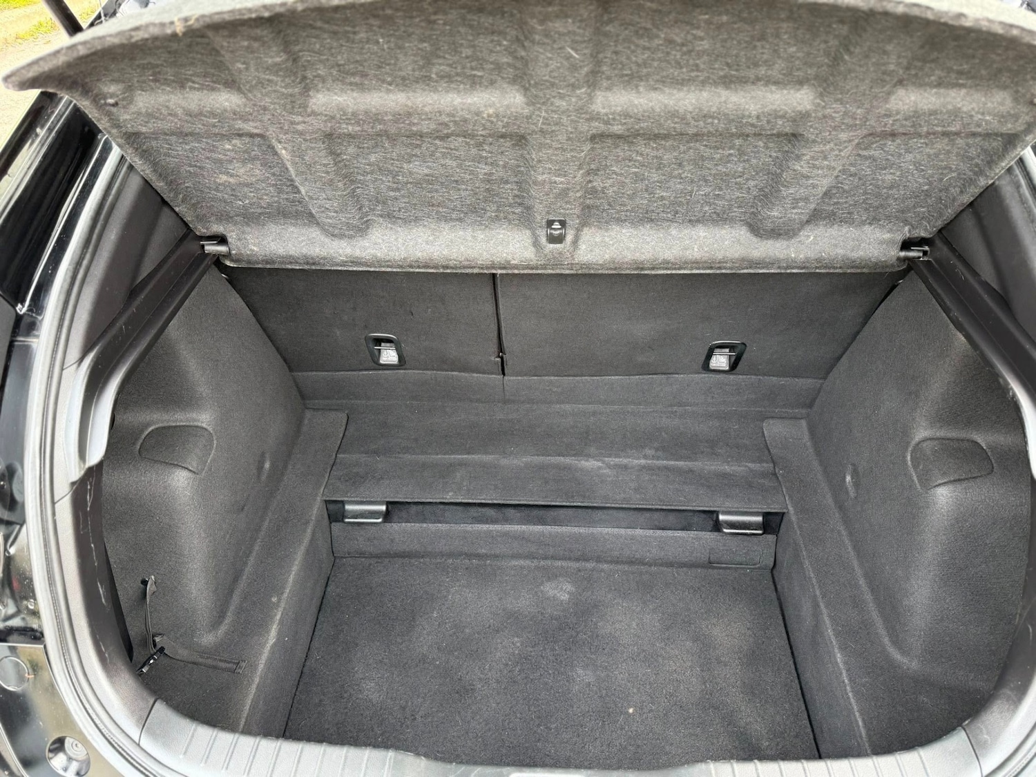 Used Honda Civic 2016 for sale - 77983530: Photo 18