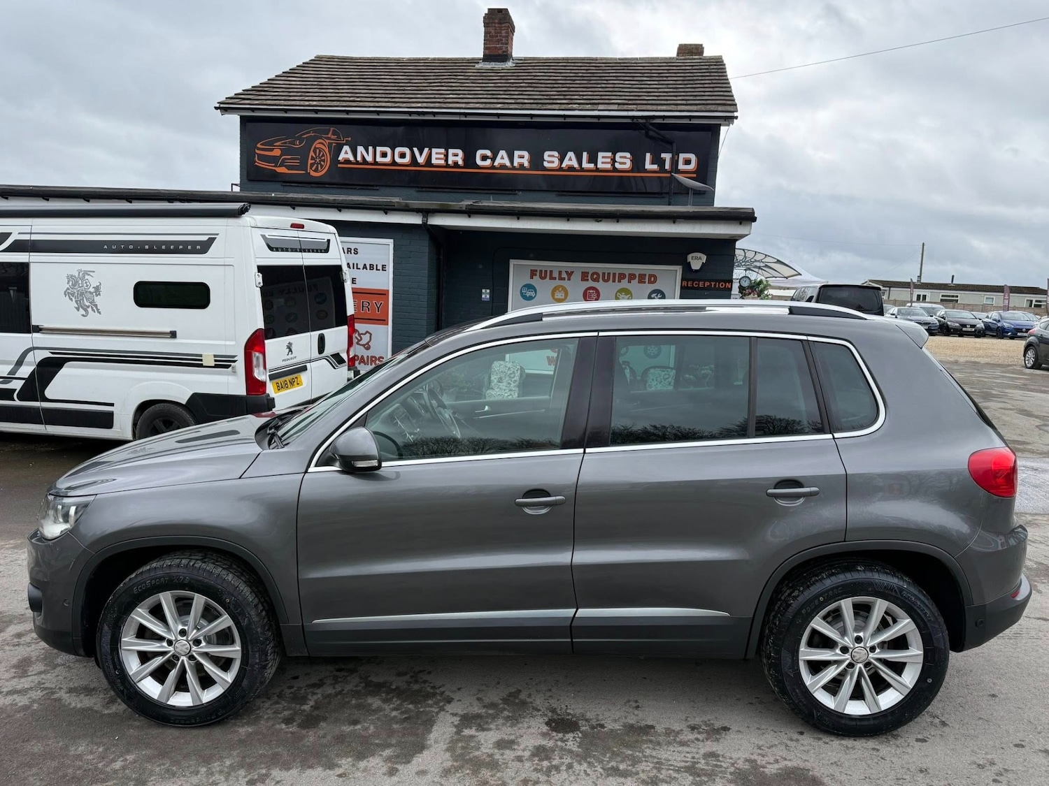 Used Volkswagen Tiguan 2013 for sale - 78122541: Photo 2