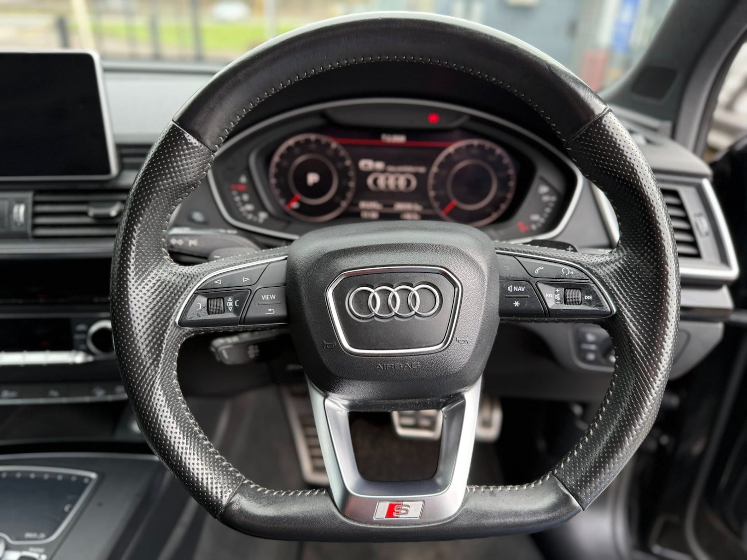 Used Audi Q5 2017 for sale - 77475129: Photo 15