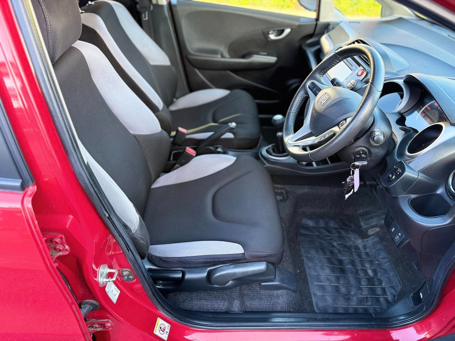 Used Honda Jazz 2013 for sale - 77001665: Photo 13