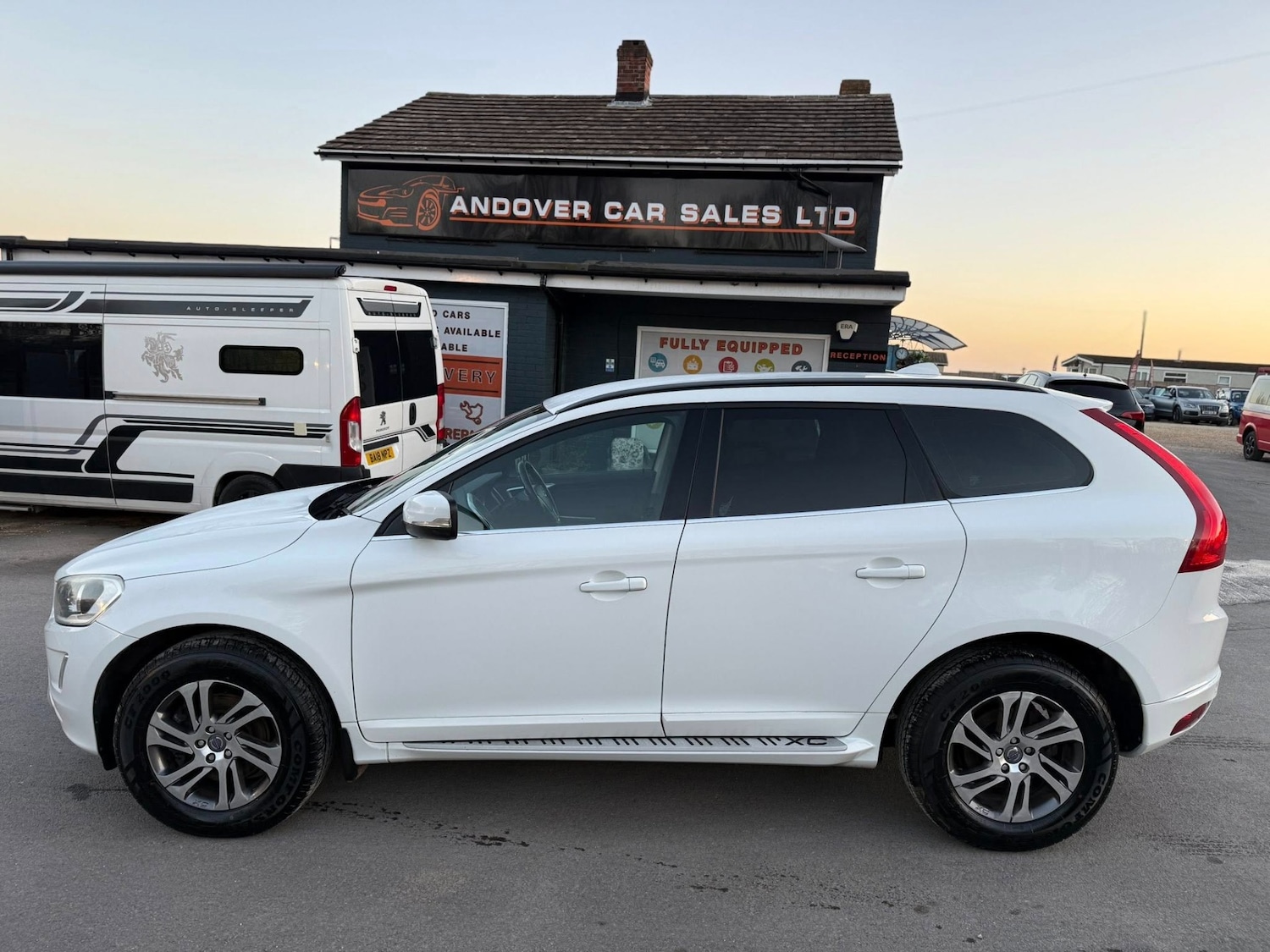 Used Volvo XC60 2013 for sale - 77921068: Photo 2