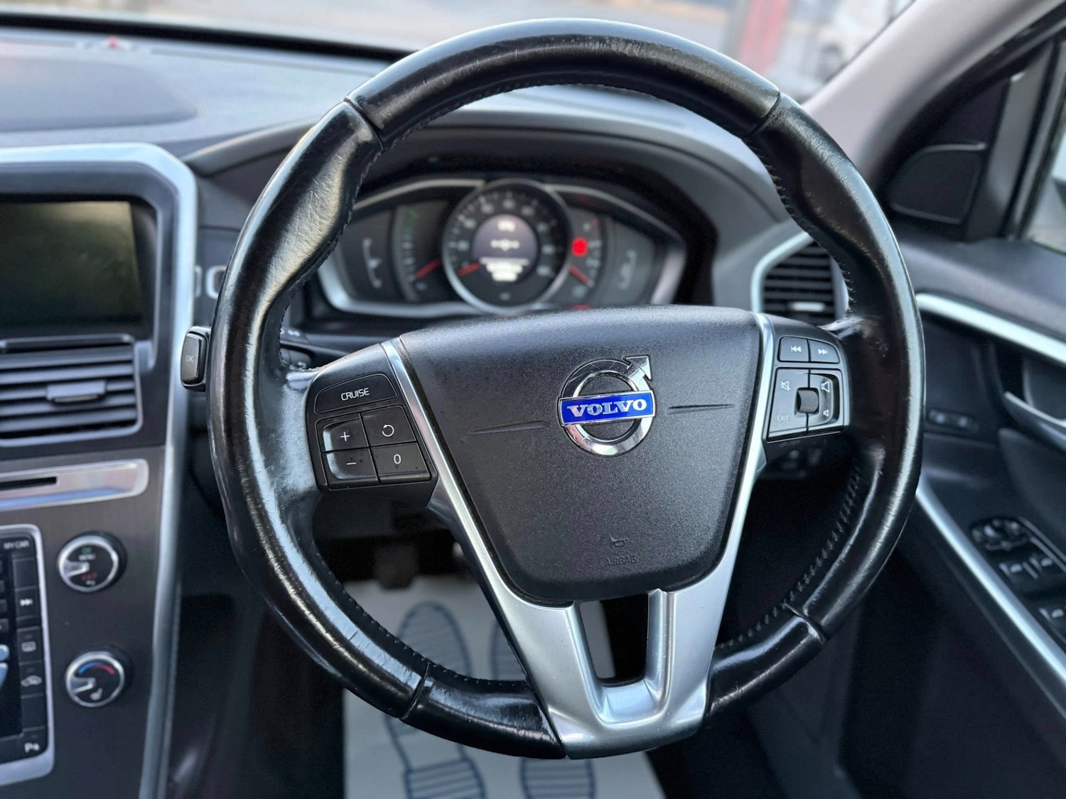 Used Volvo XC60 2013 for sale - 77921068: Photo 21